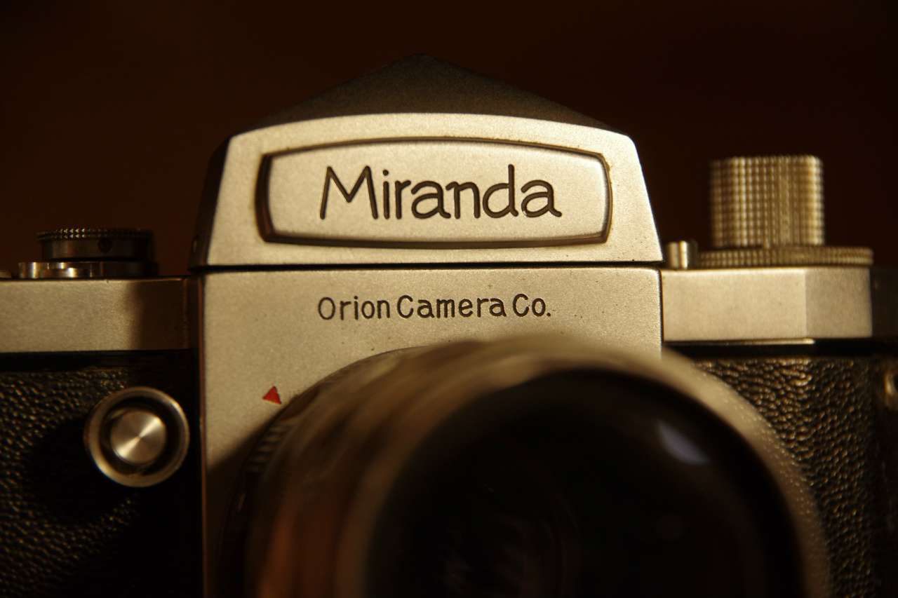 Miranda: 1955-1976 - www.pentax-slr.com Miranda: 1955-1976 - www.pentax-slr.com
